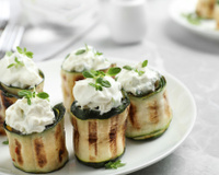 Bolinho de Abobrinha com Recheio de Philadelphia