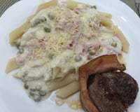 Penne parisiense com medalhão de filé mignon