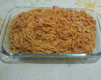 Macarrão com mortadela