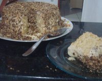 Bolo de limão com cobertura de Bis