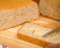 Dá para fazer pão caseiro sem trigo? Descubra receitas surpreendentes com outros grãos, sementes e oleaginosas