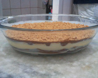 Pavê de chocolate e baunilha com paçoca