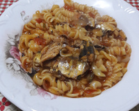 Macarrão na pressão com atum