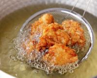6 chefs respondem qual é o melhor óleo para fritura e todos escolheram a mesma gordura: "É perfeito"