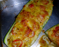 Abobrinha recheada (sem carne)