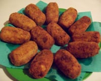 Bolinho de batata com sardinha