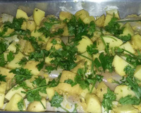 Frango assado com batatas