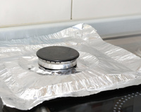 Os perigos do papel-alumínio para o fogão