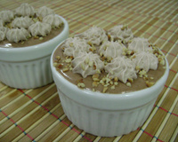 Parfait gelado de chocolate e castanha