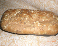 Pão fofinho de farinha integral de liquidificador