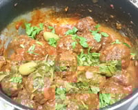 Almôndega ao molho de tomate - rápida, prática e gostosa