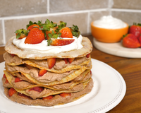 Torta doce com massa de panqueca