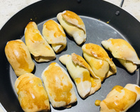 Enroladinho de salsicha assado crocante