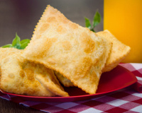 Massa de pastel com creme de leite: como fazer