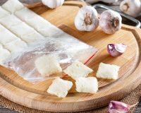 Nem óleo, nem sal: 4 formas de congelar alho para você ganhar tempo na hora de cozinhar