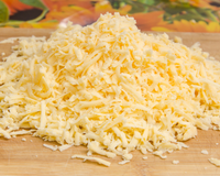 Funcionária de supermercado revela por que nunca compra queijo ralado e você também vai pensar duas vezes