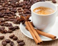 Por que as pessoas estão colocando canela no café? (não é por causa do efeito estimulante!)
