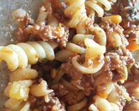 Macarrão com carne moída