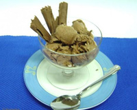 Sorvete de chocolate crocante