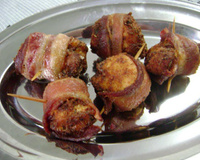 Enroladinho de frango e bacon