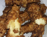 Miojo recheado com queijo