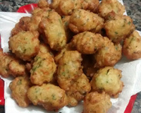 Bolinho de arroz tradicional
