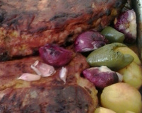 Costelinha de porco com batata assada