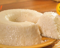 Bolo de tapioca sem forno é a sobremesa perfeita: é só misturar os ingredientes e levar para gelar
