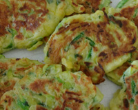 Bolinho de abobrinha na frigideira