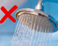 Diga adeus aos boxes de chuveiro clássicos: tendências de interiores para banheiros em 2026