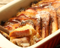 French toast de forno é o café da manhã chique e delicioso que a minha família não vive sem