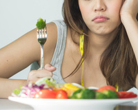 25% das pessoas arruina a dieta por causa desse erro, aponta estudo