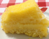 Bolo de fubá cremoso