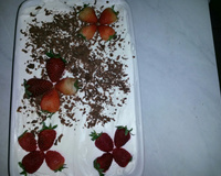 Pavê de morango com chocolate