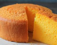 Adeus, bolo de laranja seco: essas são as dicas de confeiteira para um bolo molhadinha e suculento