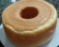 Bolo de goma