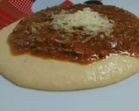 Polenta cremosa ao leite