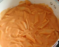 Macarrão com frango na panela de pressão