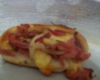 Pãezinhos de presunto e queijo