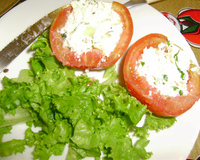 Tomates recheados com ricota