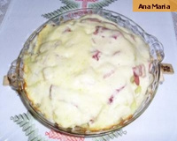 Batata com Linguiça ao molho Branco