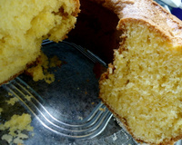 Bolo de fubá com laranja fofinho