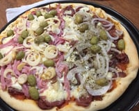 Massa de pizza para forno a lenha (com semolina)