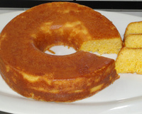 Bolo de milho (parece pudim)