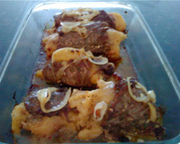 Filé recheado ao purê de mandioca