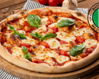 Receita de pizza simples e rápida que aprendi com um amigo que trabalhou em um restaurante italiano
