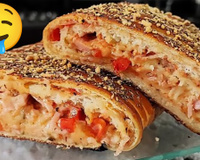 Esse pão recheiudo de dar água na boca é o lanche mais que perfeito para comer com toda a família