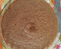 Bolo simples de caneca de micro-ondas