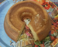 Bolo de leite cremoso