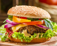 Hambúrguer: como surgiu o lanche, dicas de preparo e receitas
